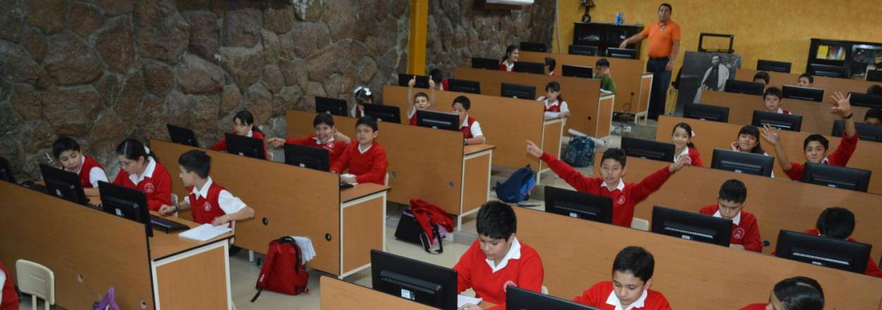 Centro de Computo Preescolar y Primaria Centro de Computo Preescolar y Primaria